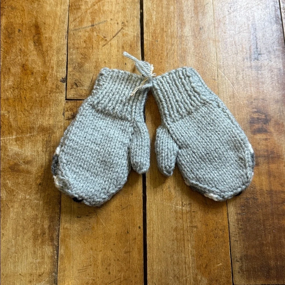 Handmade mittens toddler gray animal mittens unisex new never worn